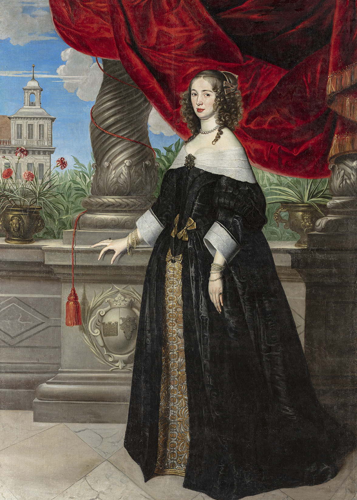 Tavla av Anna Margareta Wrangel ståendes vid en mur med ett slott i bakgrunden.